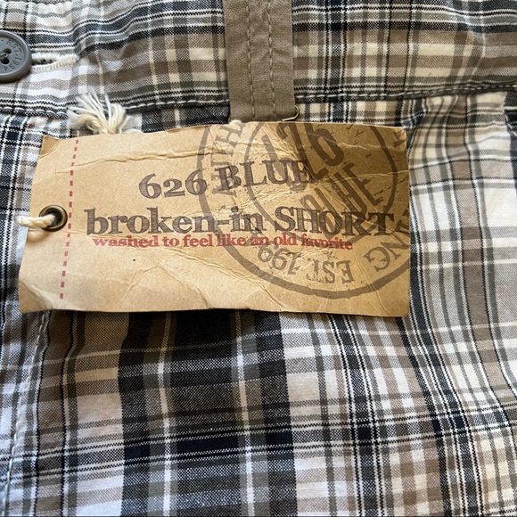 626 Blue NWT Navy, Khaki & White Plaid Broken-In Flat Front Shorts Size 42 - Picture 4 of 6